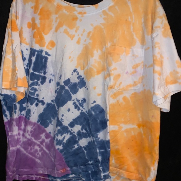 Time and Tru Tops - crop top